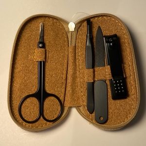 Members Only Four-Piece Grooming Set (Brand New, Never Used, BNIB, NWT)